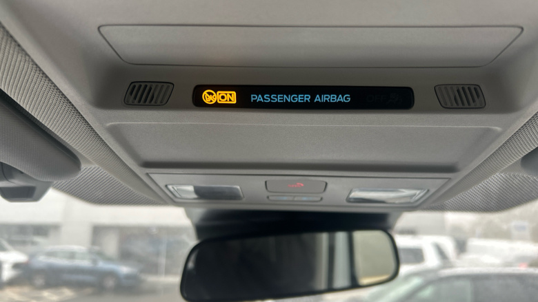 Ford Tourneo Custom 340 L2 Petrol Fwd 2.5 PHEV 232ps H1 Zetec 8 seater Auto